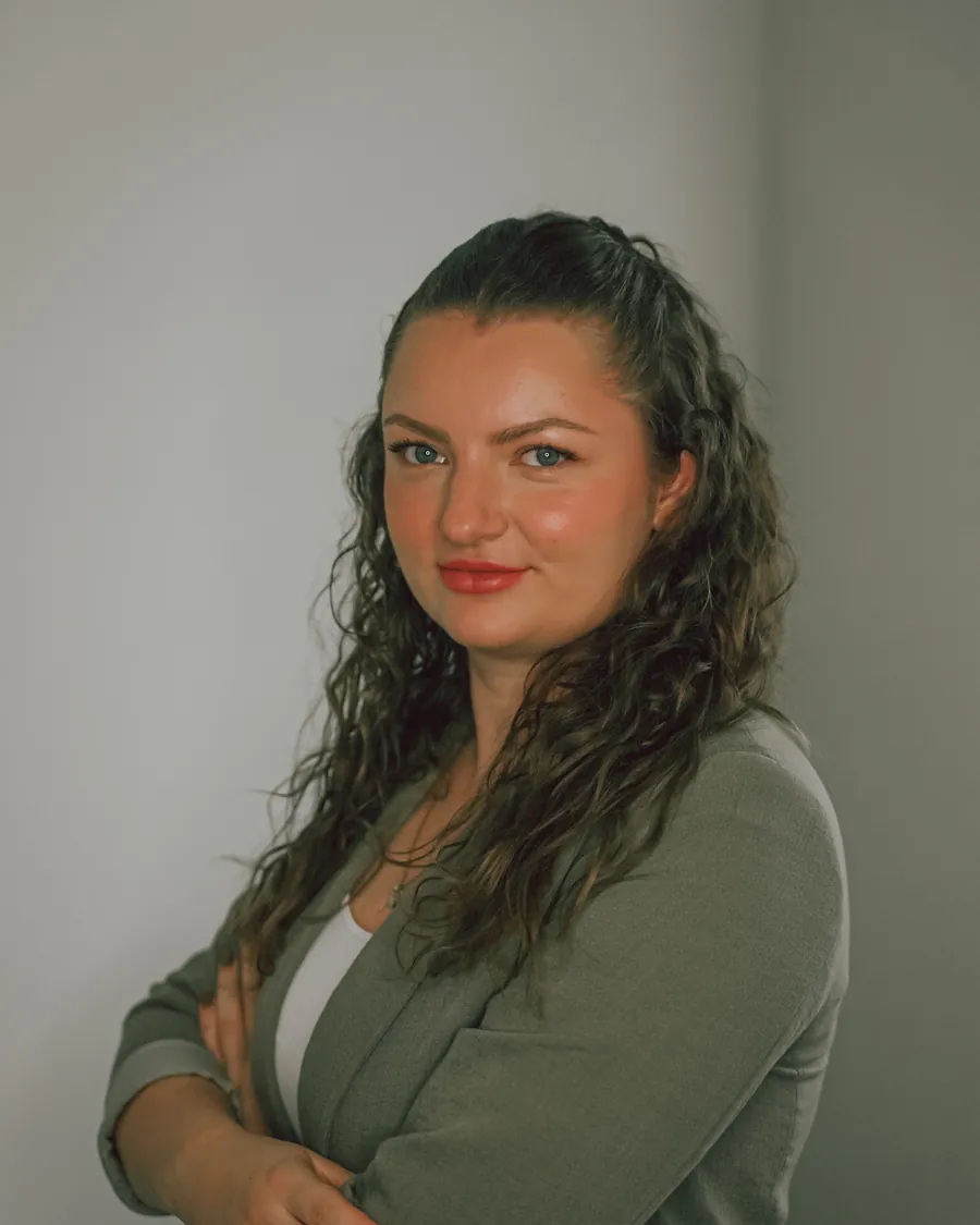 Kristina Curbet, Permanent-Make-up-Artistin in Bad Nenndorf